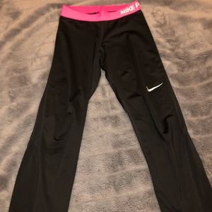Nike crop leggings